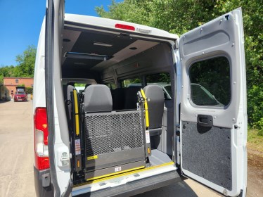 Spec%205%20Vauxhall%20Movano%20front.jpg